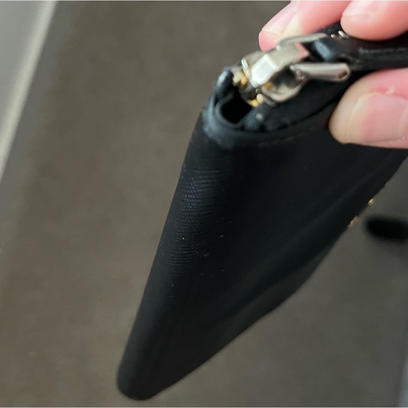 AUTHENTIC Pre-Owned Prada Large Saffiano Leather Wallet - Picture 8 of 13